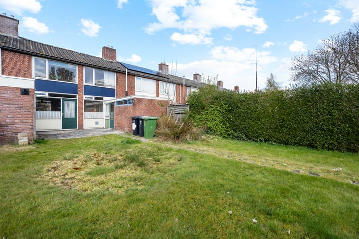 Photo 34 of Jeen Stokerstraat 12