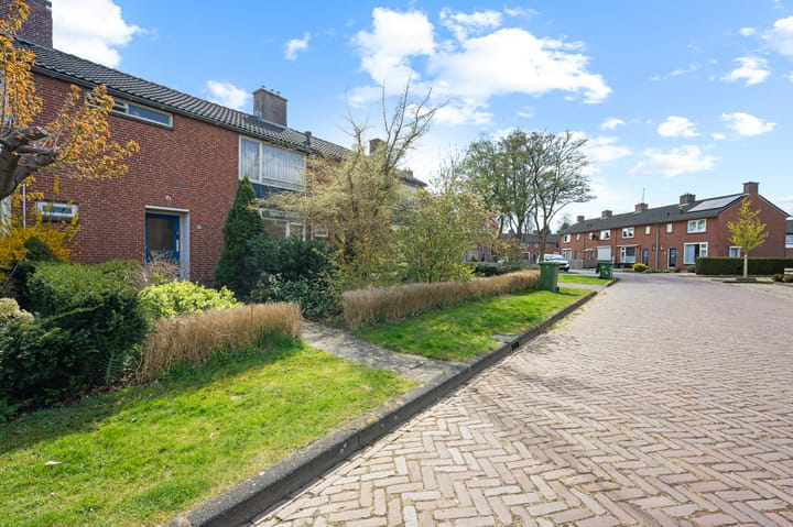 Photo 35 of Jeen Stokerstraat 12