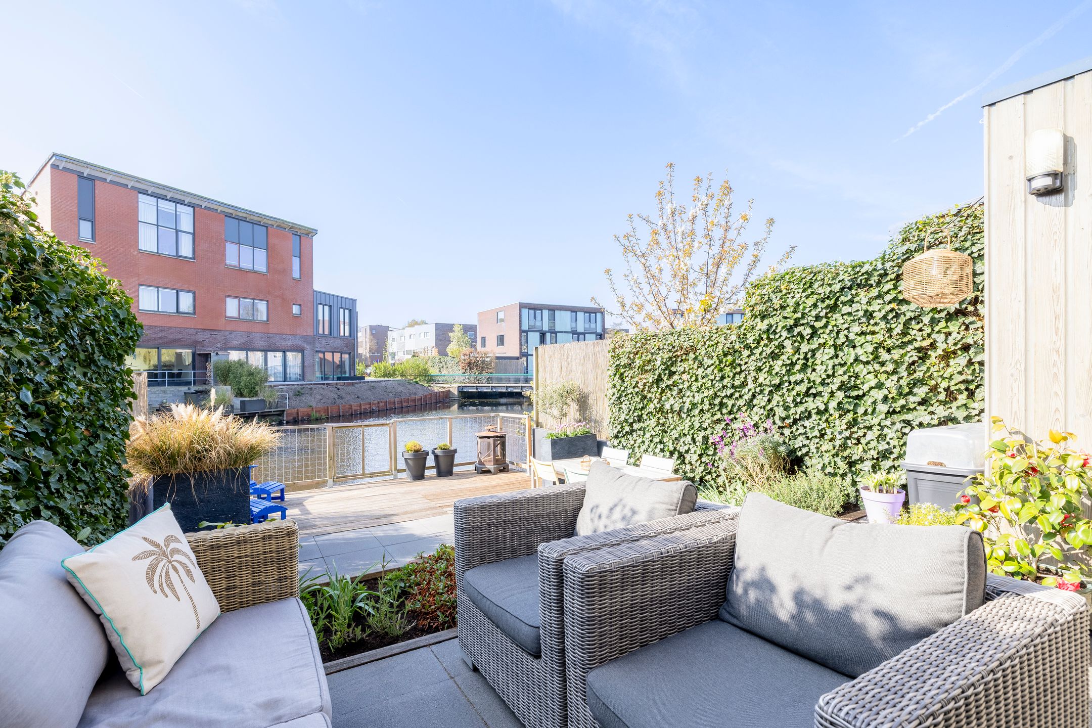 Foto 3 van Waterviolier 60