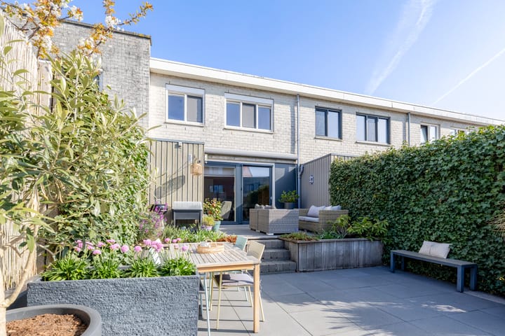 Photo 25 of Waterviolier 60