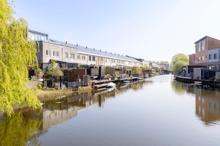 Photo 30 of Waterviolier 60