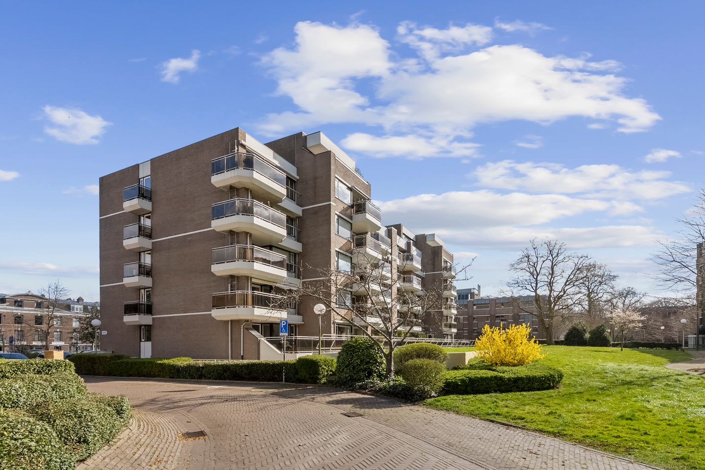 Foto 1 van Hazepaterslaan 204