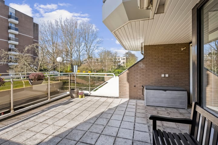 Foto 11 van Hazepaterslaan 204