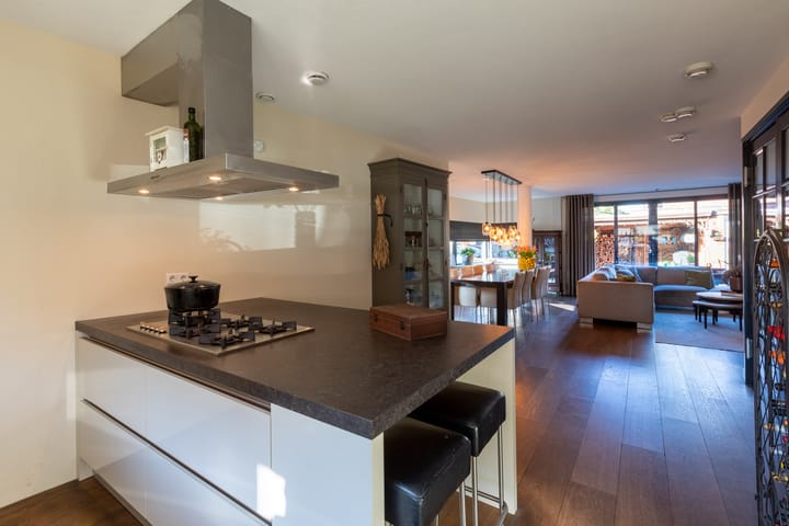 Photo 6 of Juttepeer 48