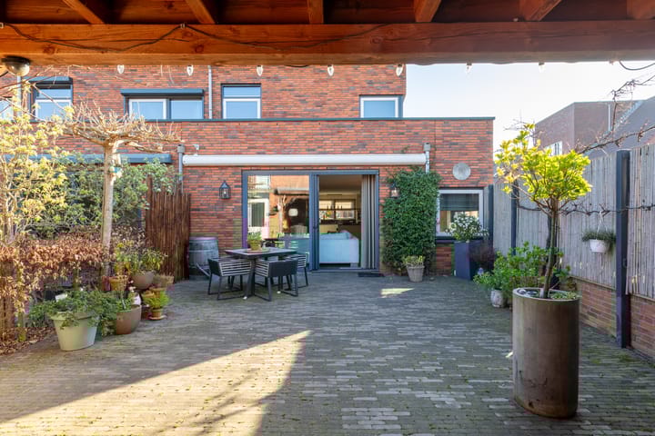 Photo 15 of Juttepeer 48