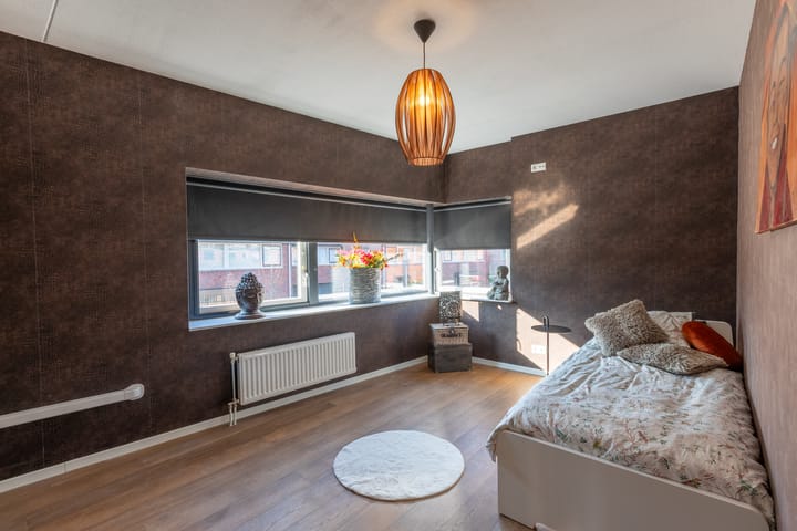 Photo 25 of Juttepeer 48