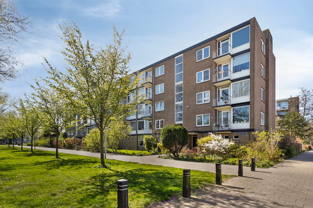 Photo 1 of Johanna Naberstraat 174