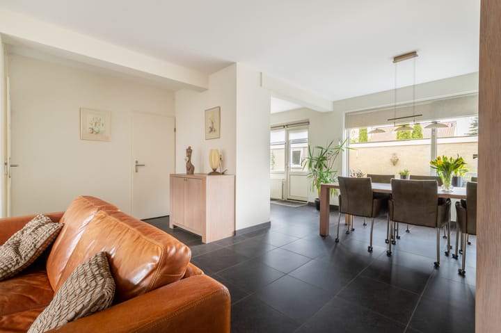 Foto 3 van Denemarkenstraat 12