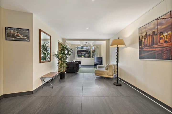 Foto 69 van Leuvensestraat 43