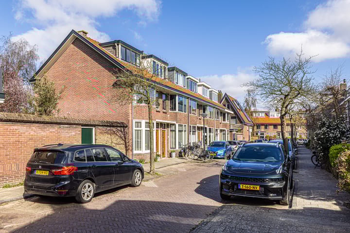 Foto 5 van Van der Hoevenstraat 11