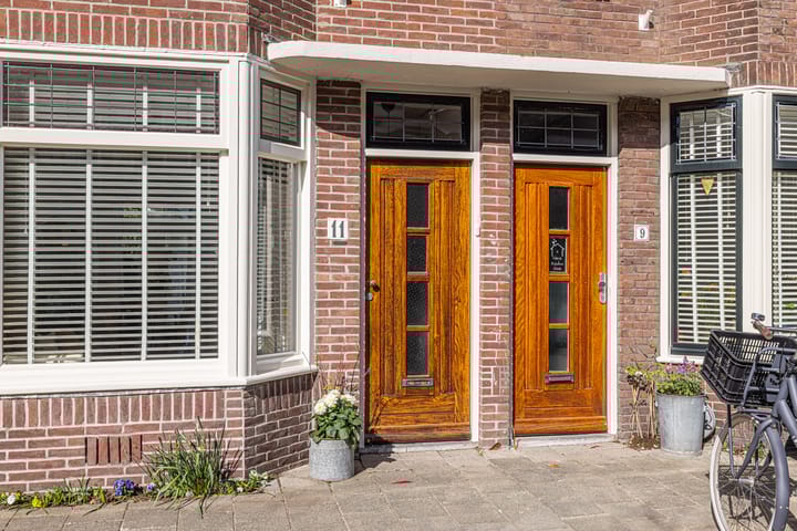 Foto 7 van Van der Hoevenstraat 11