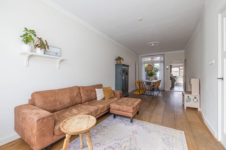 Foto 12 van Van der Hoevenstraat 11