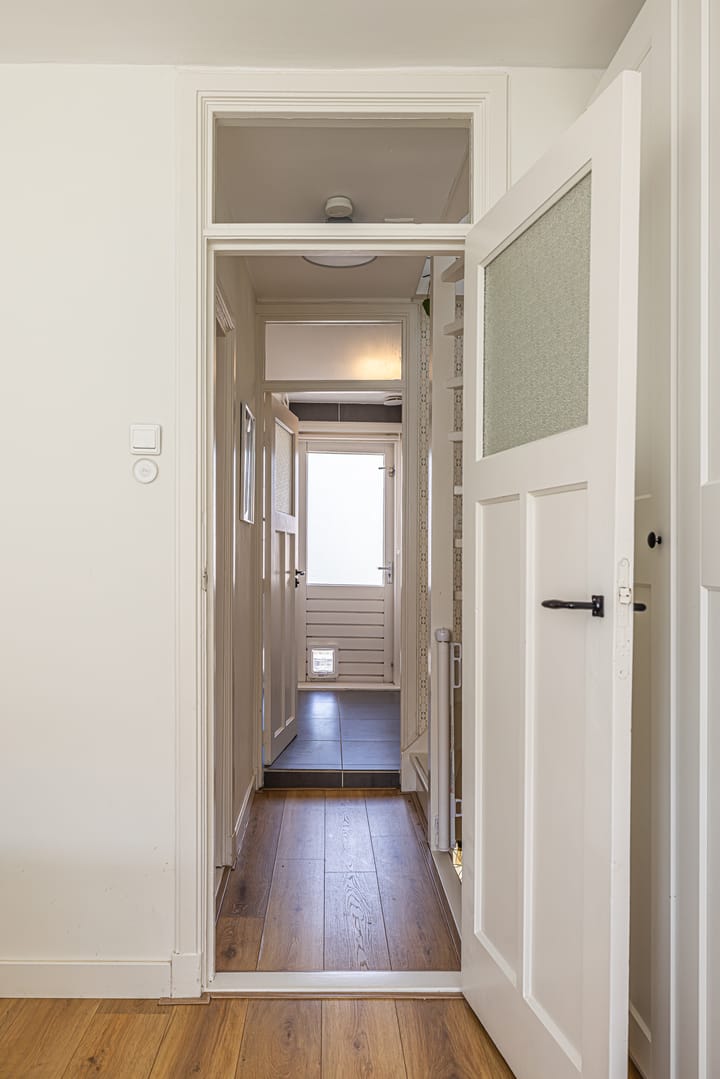 Foto 35 van Van der Hoevenstraat 11