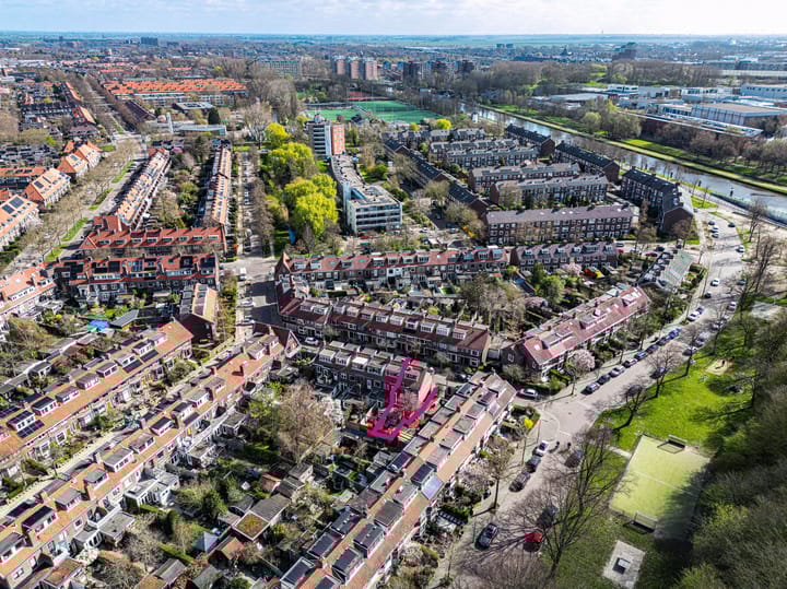 Foto 58 van Van der Hoevenstraat 11