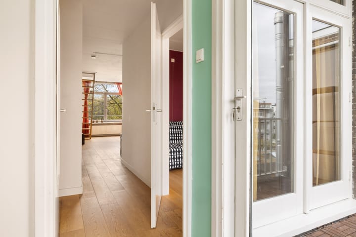 Foto 10 van Spaarndammerstraat 28-H