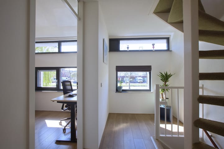 Foto 23 van Zuidpoldersingel 56