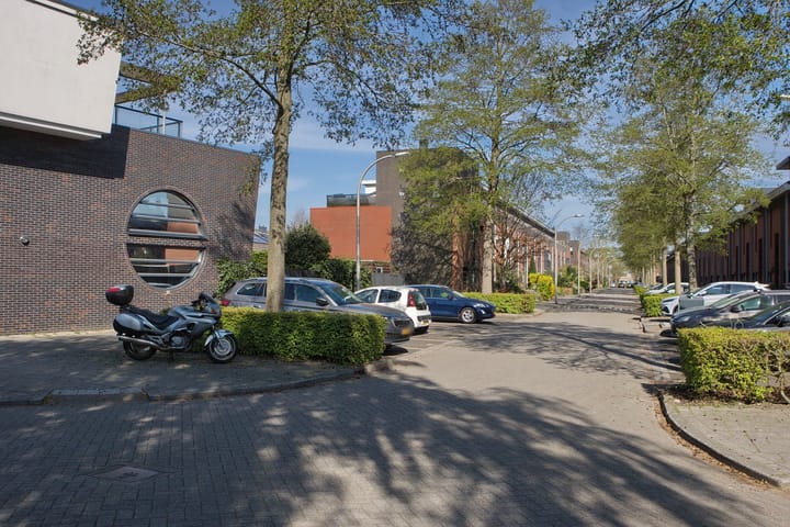 Foto 42 van Zuidpoldersingel 56