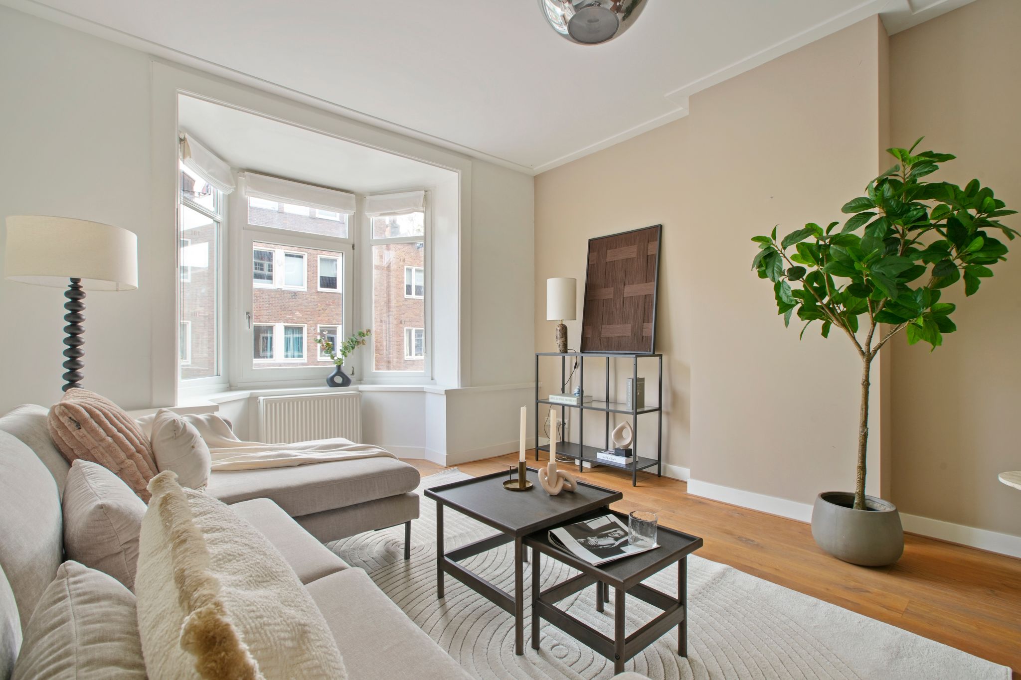 Photo 9 of Reinier Claeszenstraat 45-2