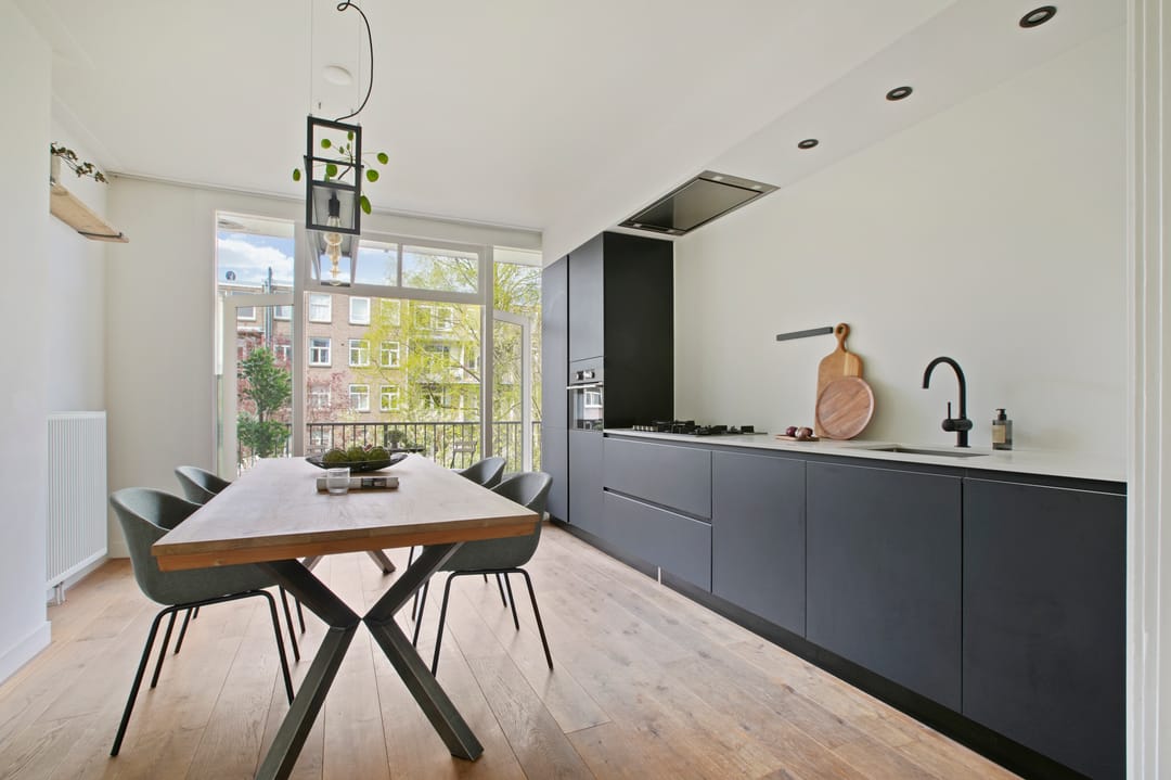 Photo 16 of Reinier Claeszenstraat 45-2