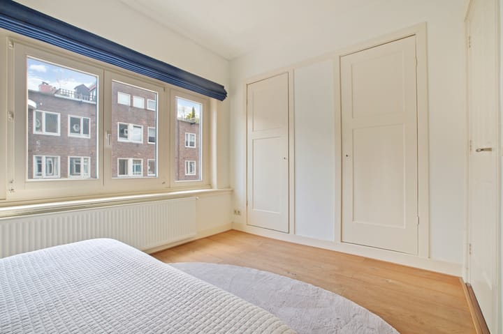 Foto 23 van Reinier Claeszenstraat 45-2