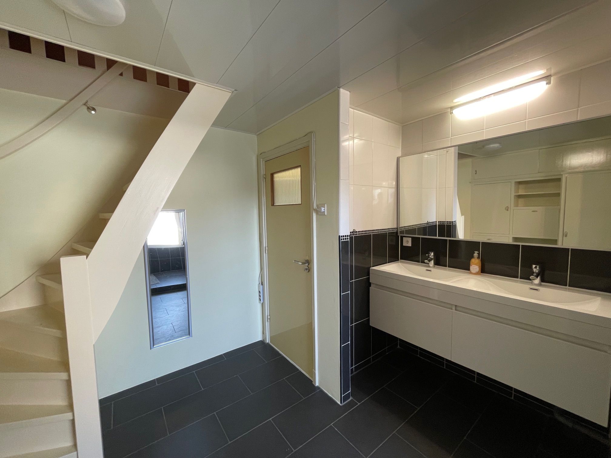 Foto 30 van Bloemartsstraat 6