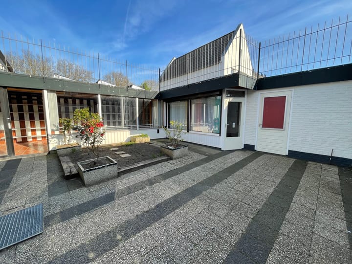 Foto 36 van Bloemartsstraat 6