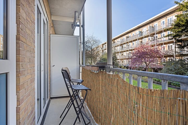 Photo 14 of Geuzenstraat 45-H