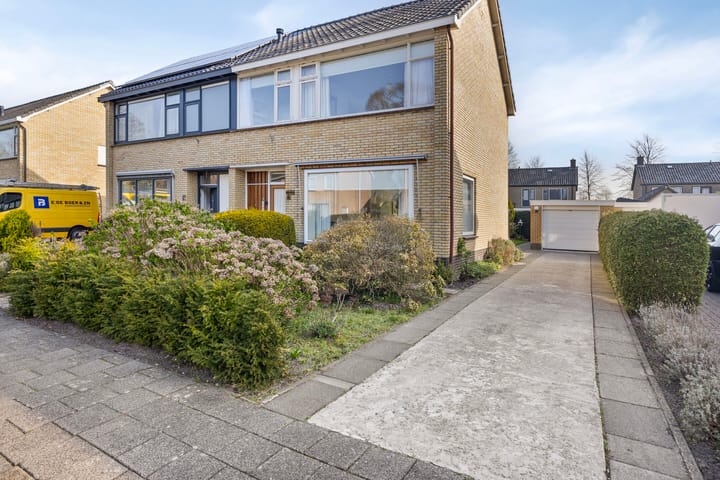 Foto 26 van Dahliastraat 21