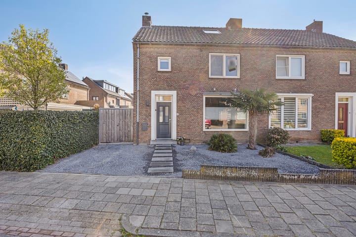 Foto 1 van Graaf de Liedekerkestr 4