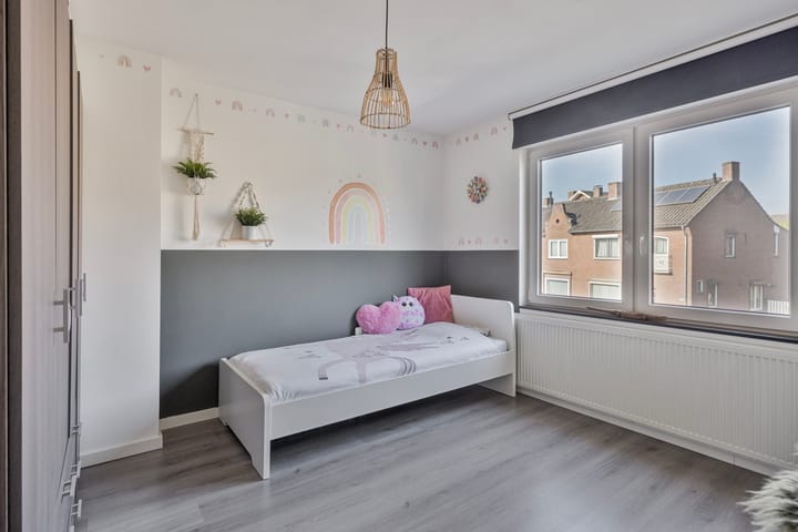 Foto 24 van Graaf de Liedekerkestr 4