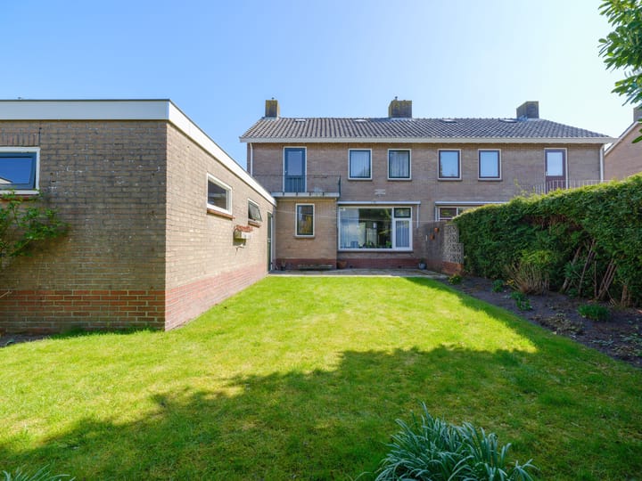 Photo 31 of Burmanialaan 78