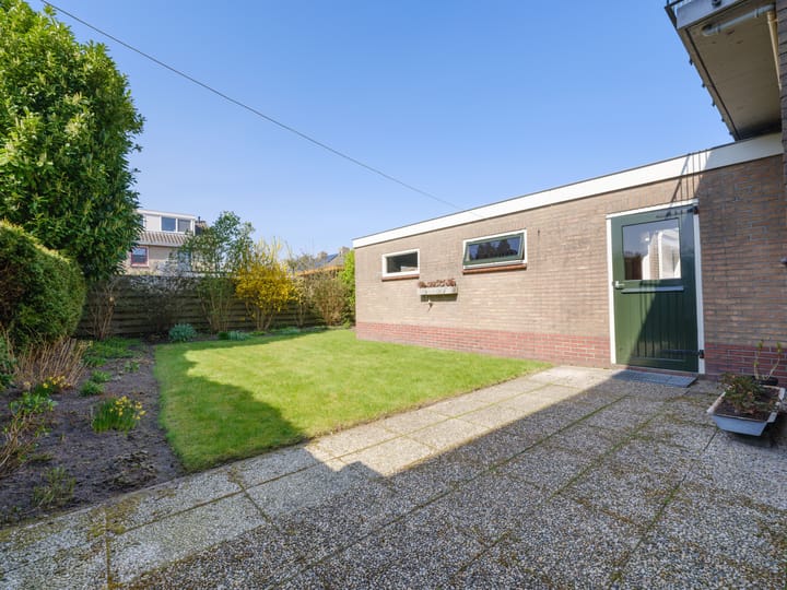 Photo 33 of Burmanialaan 78