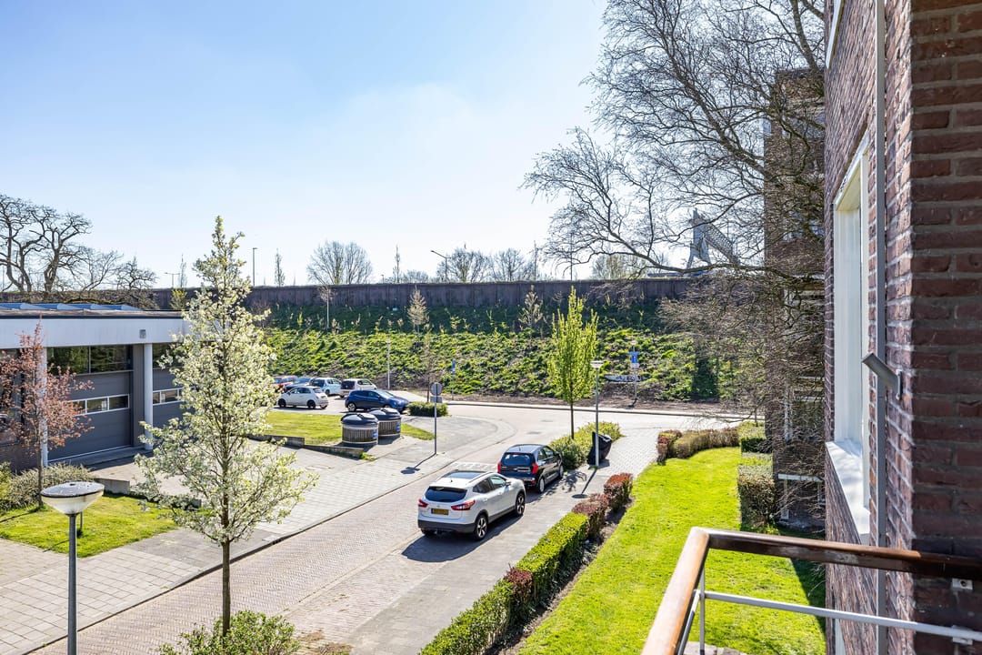 Foto 17 van Huygensstraat 139