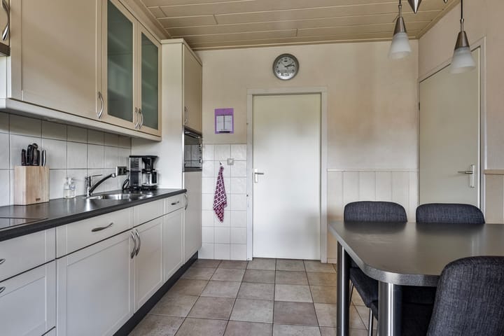 Foto 21 van Spoorstraat 14