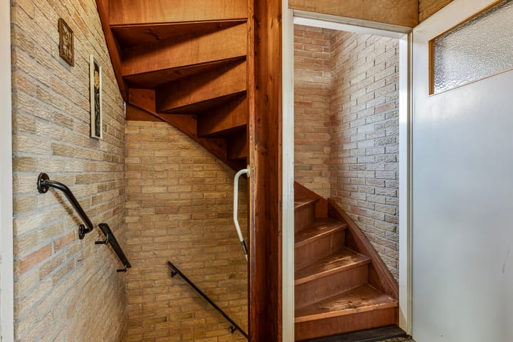 Foto 32 van Spoorstraat 14