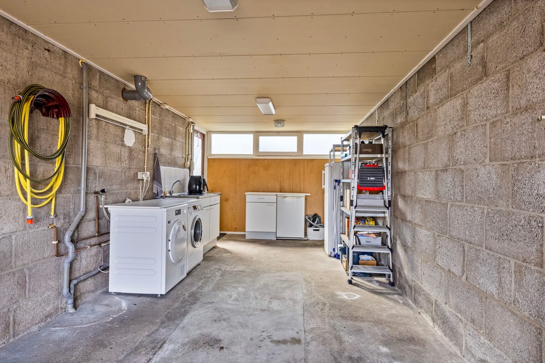 Foto 37 van Spoorstraat 14