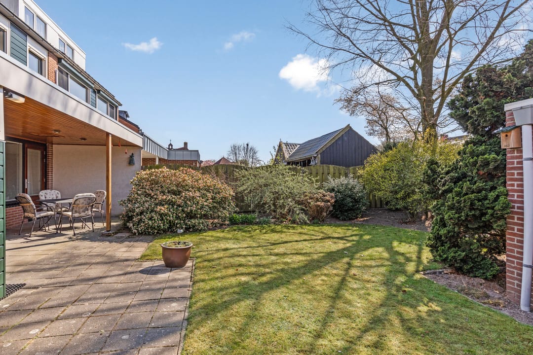 Foto 41 van Spoorstraat 14