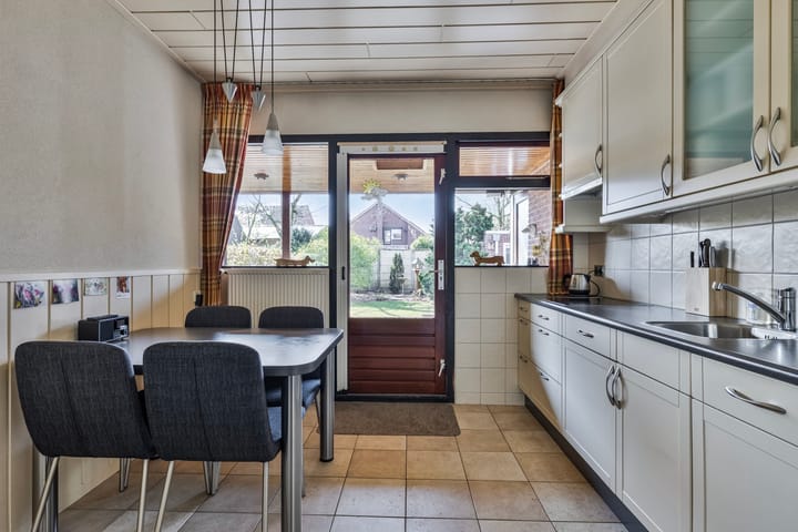 Foto 20 van Spoorstraat 14