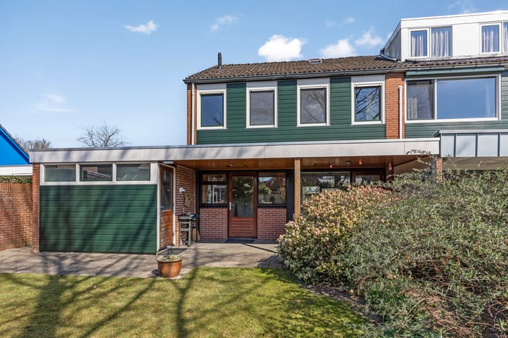 Foto 43 van Spoorstraat 14