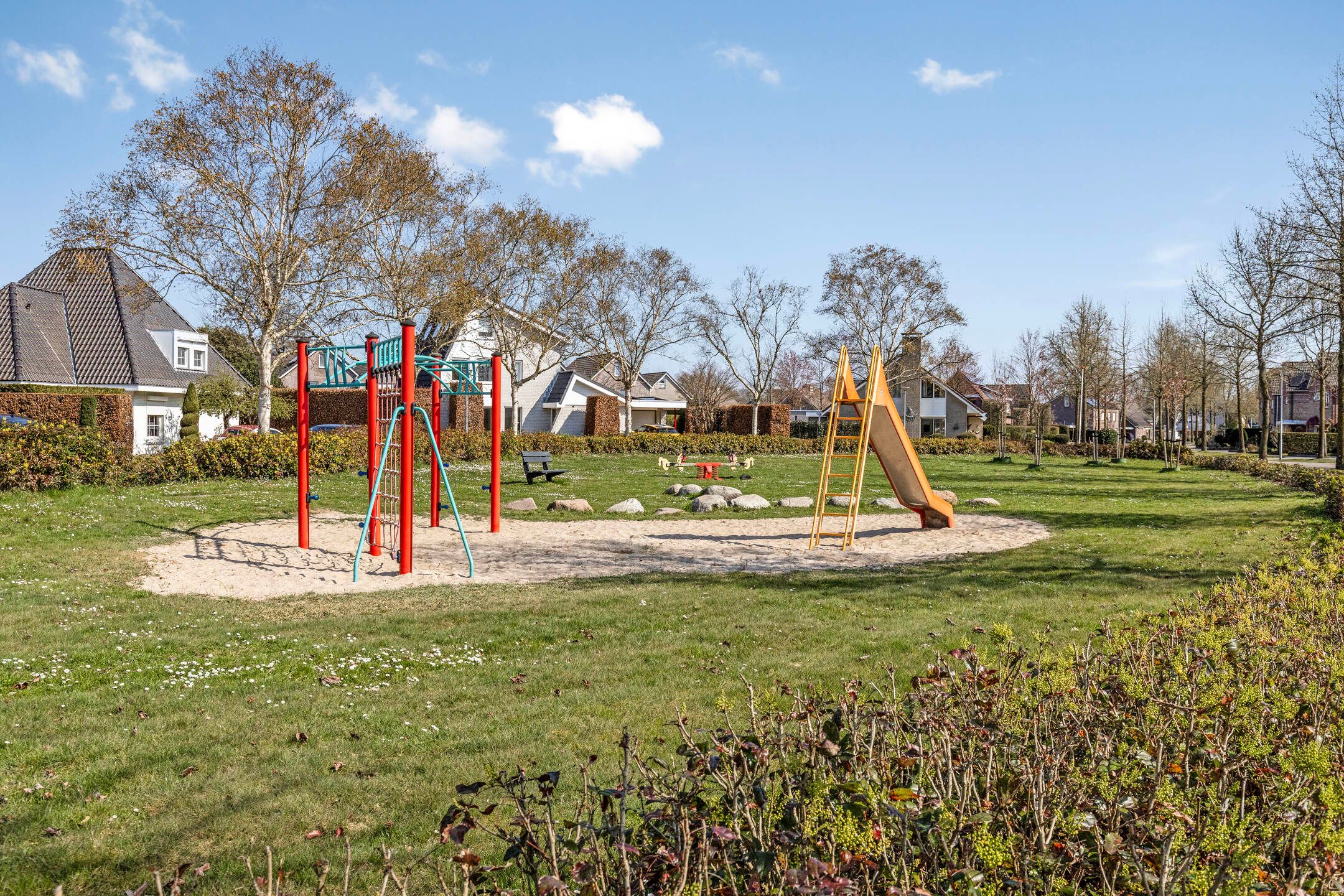 Foto 45 van Spoorstraat 14