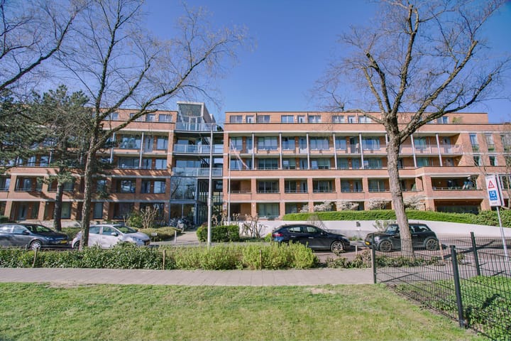 Foto 4 van Bachstraat 125