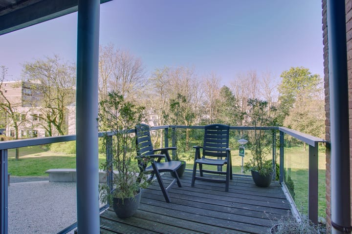 Foto 31 van Bachstraat 125