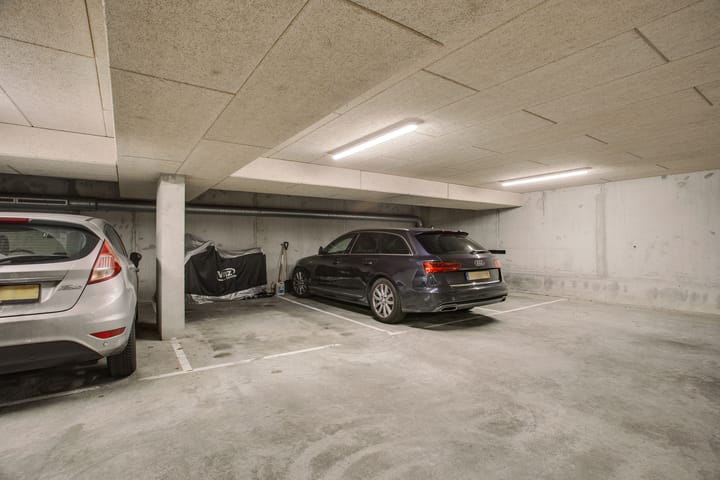 Foto 36 van Bachstraat 125