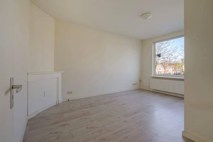 Photo 12 of Loosduinsekade 399