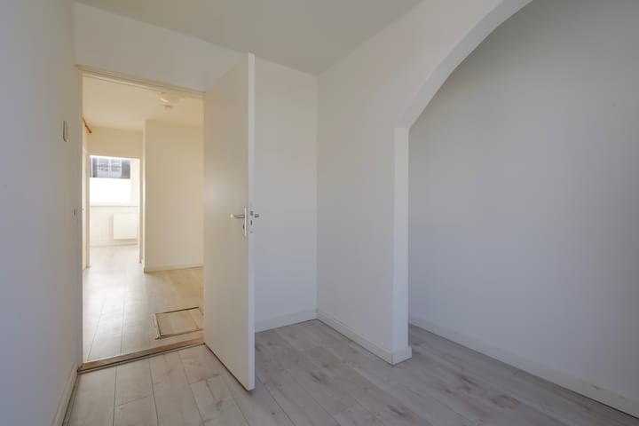 Photo 24 of Loosduinsekade 399