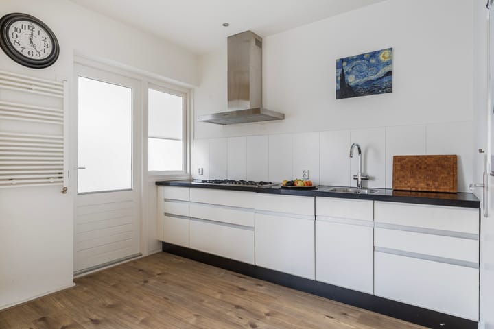 Photo 10 of Brouwersstrjitte 8