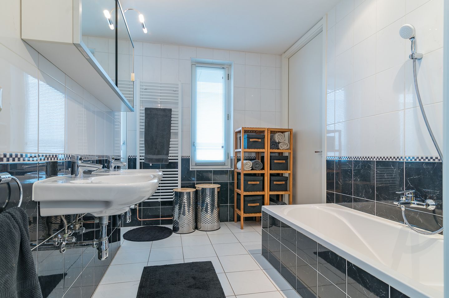 Photo 44 of Papendrechtlaan 16