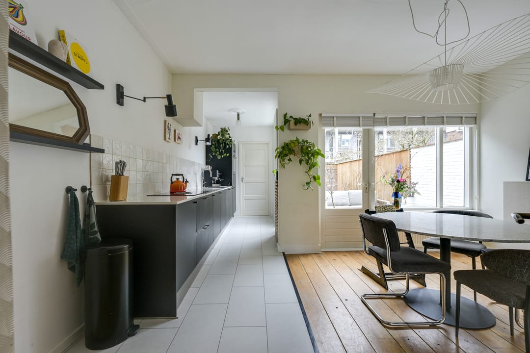 Photo 7 of Meloenstraat 28