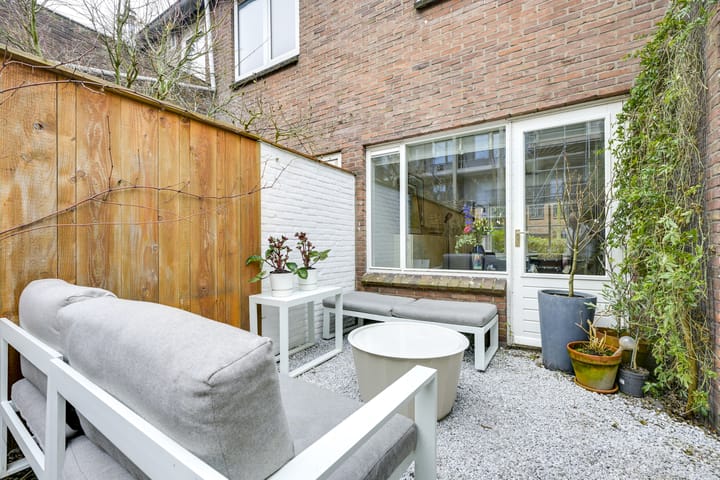 Photo 4 of Meloenstraat 28