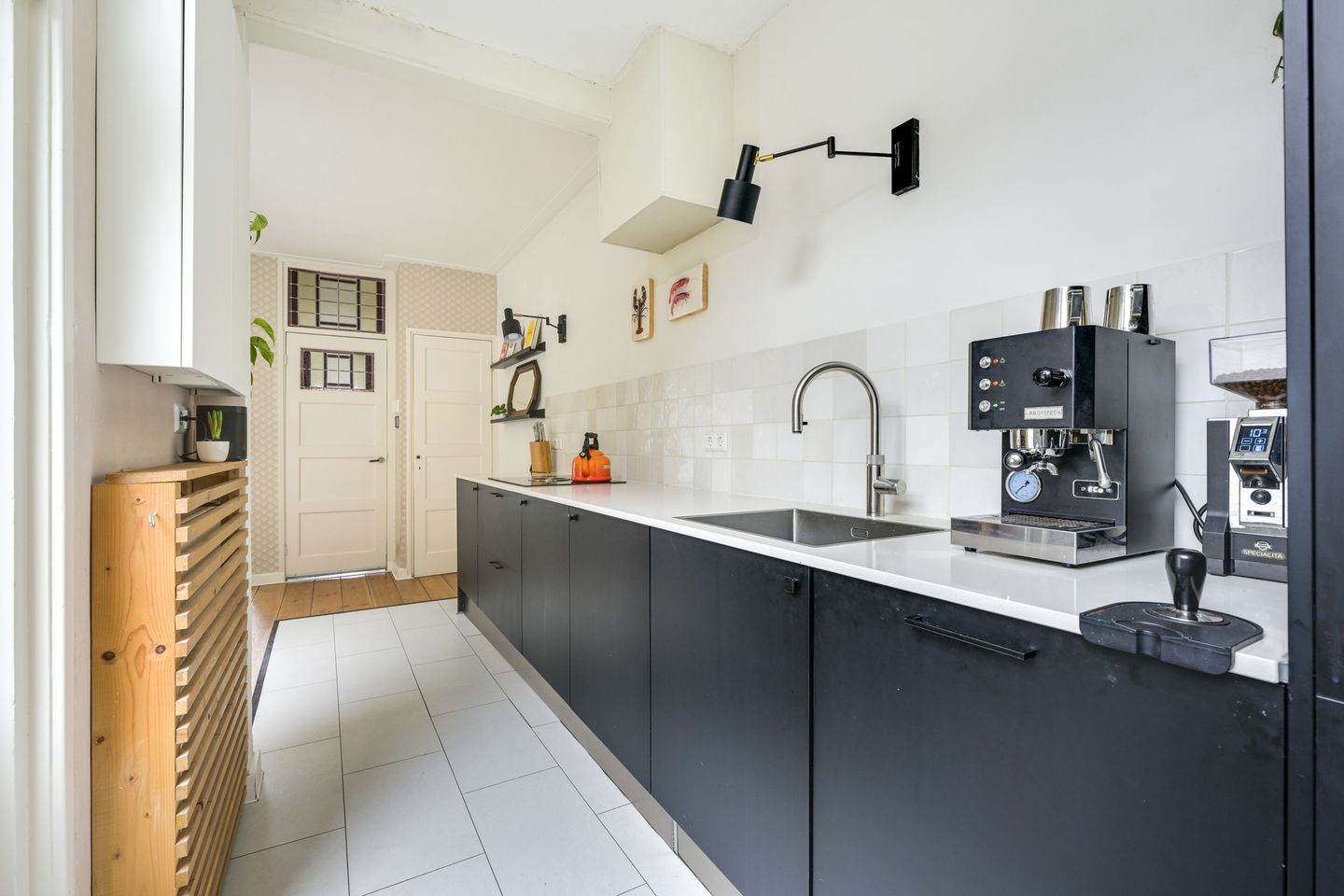 Photo 14 of Meloenstraat 28